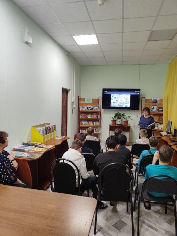 В помощь Детская энциклопедия