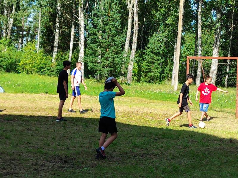 Футбол - игра настоящих мужчин!